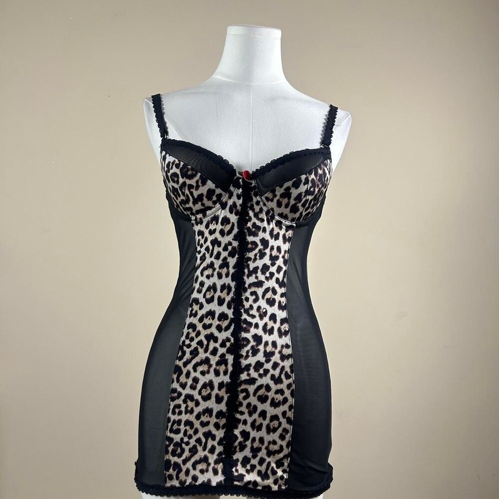 Marilyn Monroe NWT Leopard Print Slip
